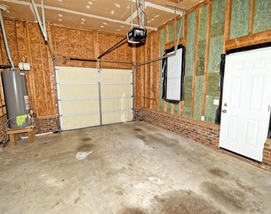 239 Tillamook Drive - Photo Thumbnail 33