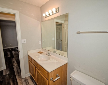 239 Tillamook Drive - Photo Thumbnail 30