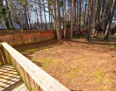 239 Tillamook Drive - Photo Thumbnail 35