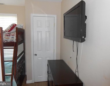 63 Gregg Drive - Photo Thumbnail 12