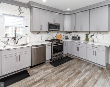 2633 Nottingham Way - Photo Thumbnail 15