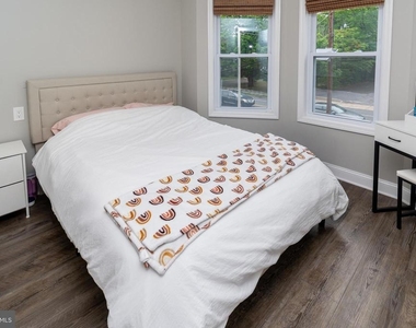 2633 Nottingham Way - Photo Thumbnail 24