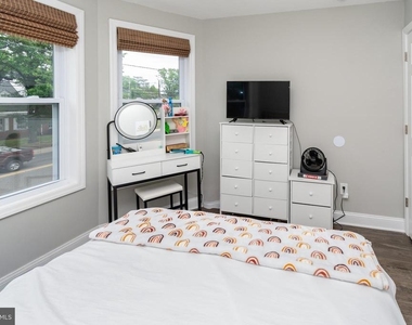 2633 Nottingham Way - Photo Thumbnail 26