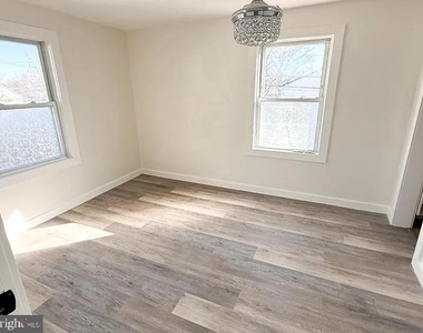 106 Reed - Photo Thumbnail 9