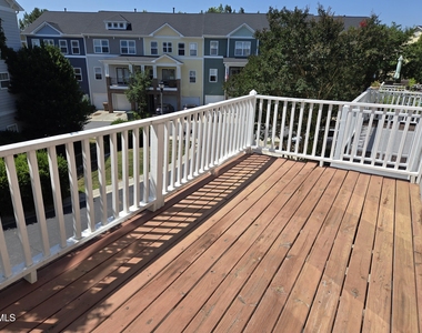 329 Kinellan Lane - Photo Thumbnail 10