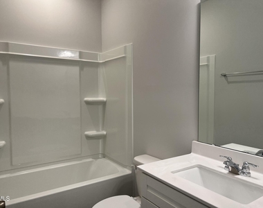 642 Gimari Drive - Photo Thumbnail 7