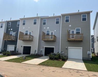 642 Gimari Drive - Photo Thumbnail 39