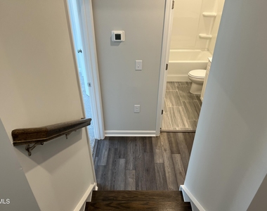 642 Gimari Drive - Photo Thumbnail 8