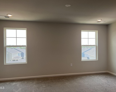 642 Gimari Drive - Photo Thumbnail 26