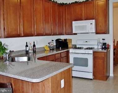 189 Westbrook Drive - Photo Thumbnail 9