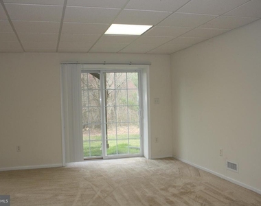 189 Westbrook Drive - Photo Thumbnail 35