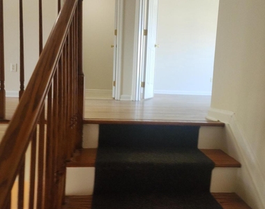 189 Westbrook Drive - Photo Thumbnail 43