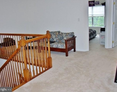 189 Westbrook Drive - Photo Thumbnail 19
