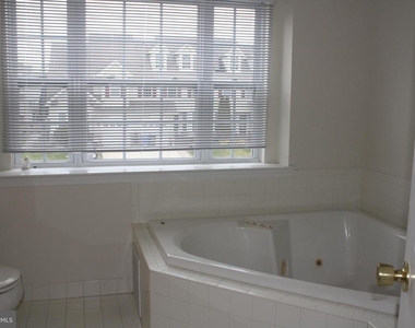 189 Westbrook Drive - Photo Thumbnail 26