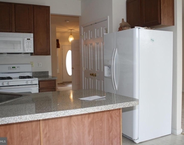 189 Westbrook Drive - Photo Thumbnail 11