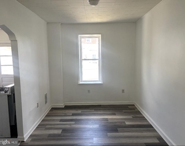 513 Bergen Street - Photo Thumbnail 2