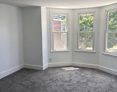 513 Bergen Street - Photo Thumbnail 4
