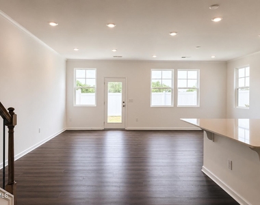 112 Blossom Fld Way - Photo Thumbnail 7
