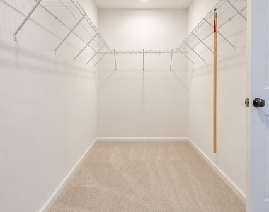 112 Blossom Fld Way - Photo Thumbnail 9