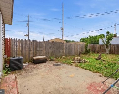 93 Washington Street - Photo Thumbnail 13