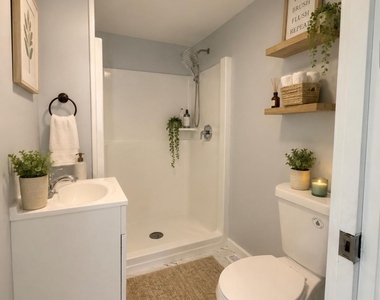 58 E Monroe Street - Photo Thumbnail 6