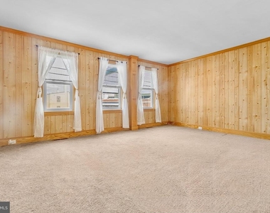 117 S Pavilion Avenue - Photo Thumbnail 8
