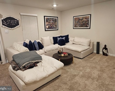 13 Foundry Boulevard - Photo Thumbnail 10
