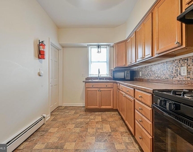 126 N Harvard - Photo Thumbnail 14