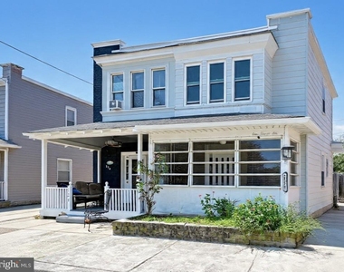 126 N Harvard - Photo Thumbnail 1