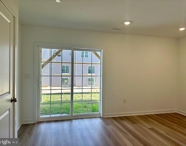 119 West End Avenue - Photo Thumbnail 6