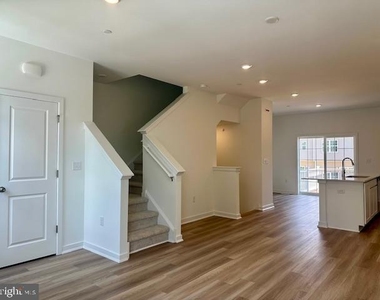 119 West End Avenue - Photo Thumbnail 22