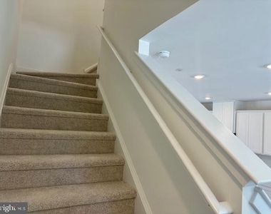 119 West End Avenue - Photo Thumbnail 23