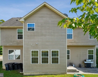 14315 Devinger Place - Photo Thumbnail 20