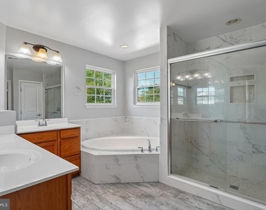 14315 Devinger Place - Photo Thumbnail 14