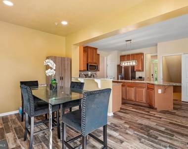 14315 Devinger Place - Photo Thumbnail 4