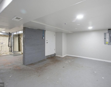 26 Post Office Avenue - Photo Thumbnail 23