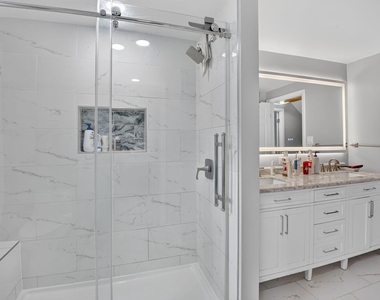 12420 Seabury Lane - Photo Thumbnail 33