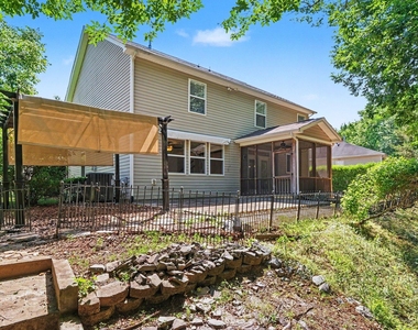 508 Ashburn Lane - Photo Thumbnail 23