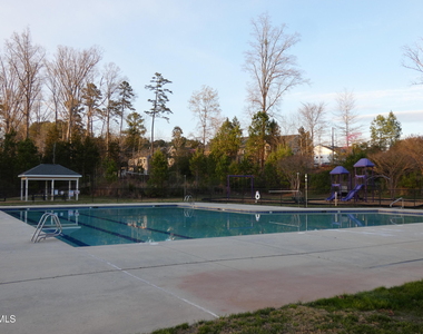 508 Ashburn Lane - Photo Thumbnail 29