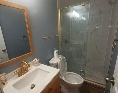 8406 Bella Vista Terrace - Photo Thumbnail 6