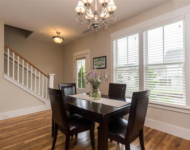 35 Winkler Way - Photo Thumbnail 1