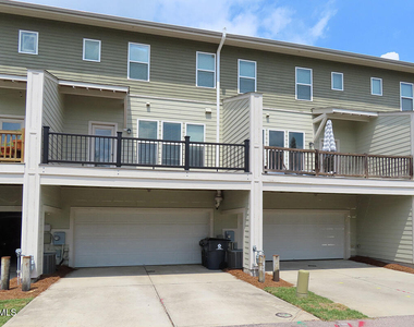 35 Winkler Way - Photo Thumbnail 17