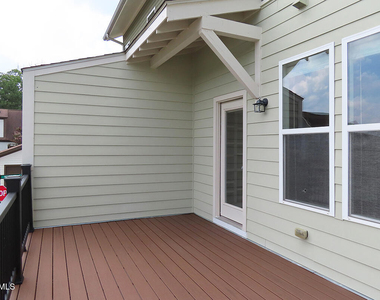 35 Winkler Way - Photo Thumbnail 15