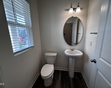 115 S Keatts Winner Court - Photo Thumbnail 9