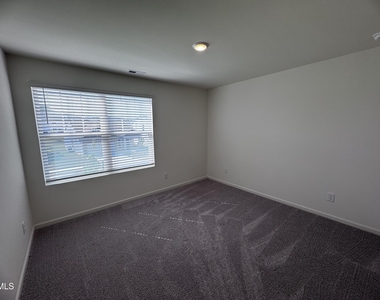 115 S Keatts Winner Court - Photo Thumbnail 15