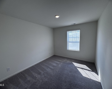 115 S Keatts Winner Court - Photo Thumbnail 17