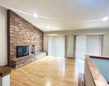 15881 Bald Eagle School Road - Photo Thumbnail 4