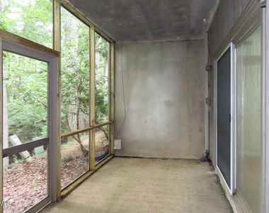 424 Fairoaks Circle - Photo Thumbnail 20