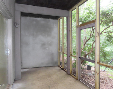 424 Fairoaks Circle - Photo Thumbnail 19