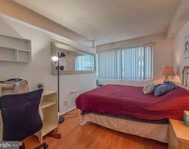 5500 Friendship Boulevard - Photo Thumbnail 12